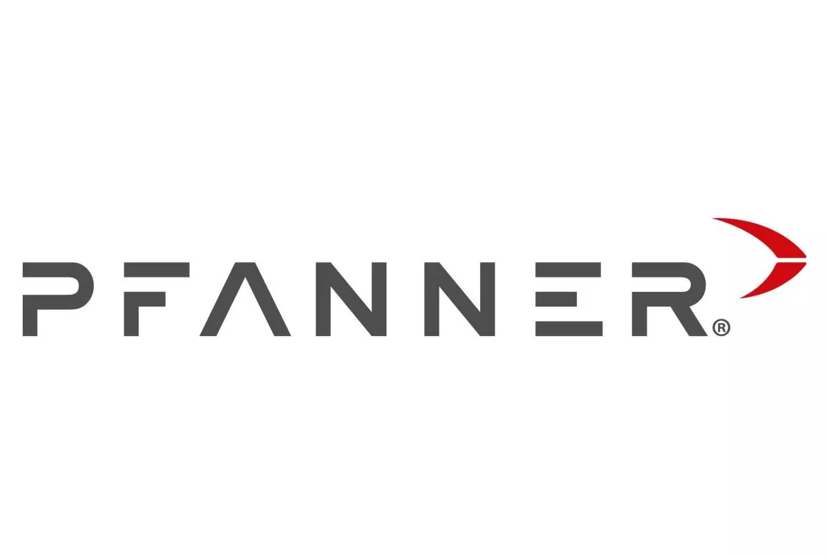 Pfanner-Logo auf gelbem Hintergrund.