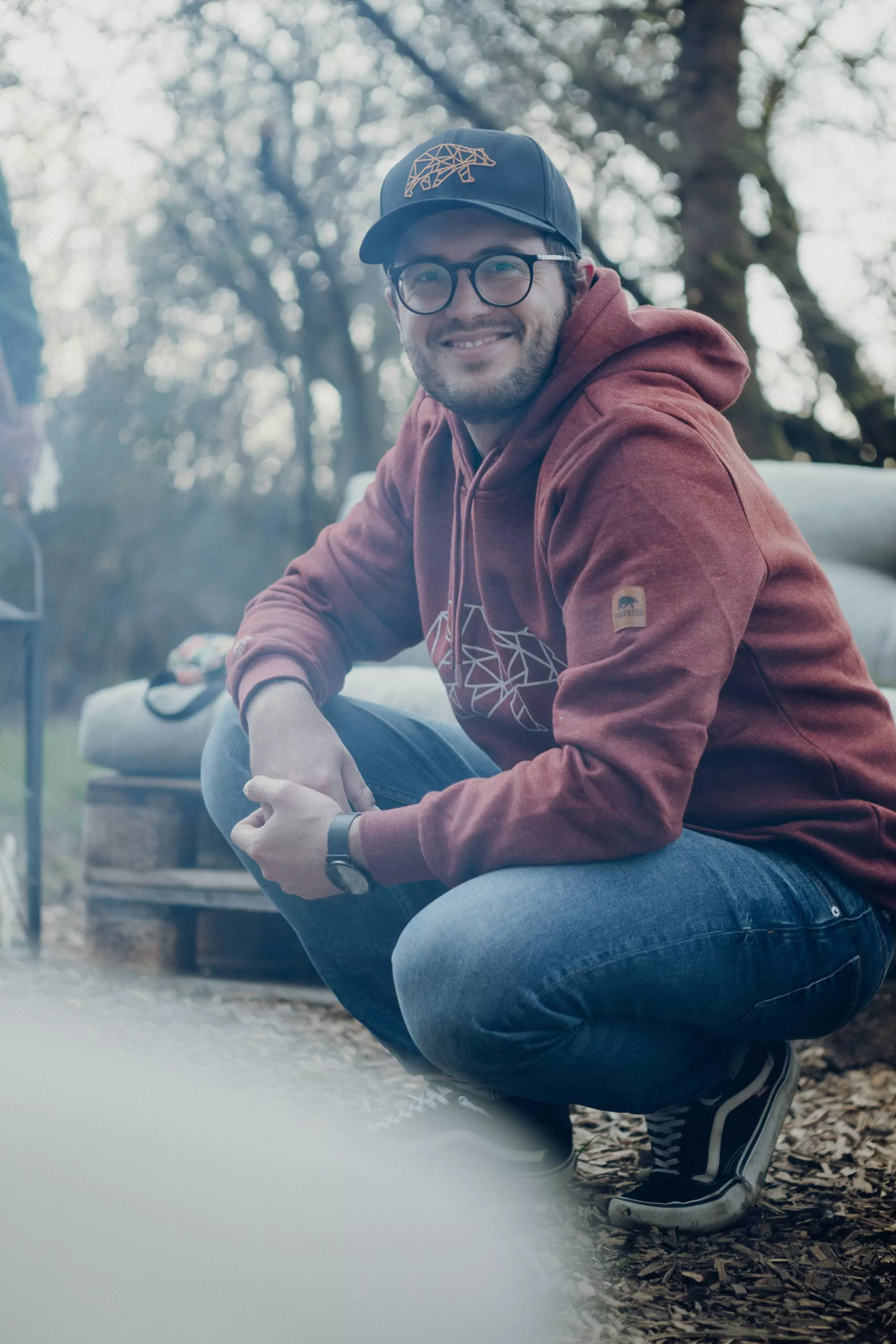 Hosen, Lächeln, Fotografieren, Portrait, Mütze