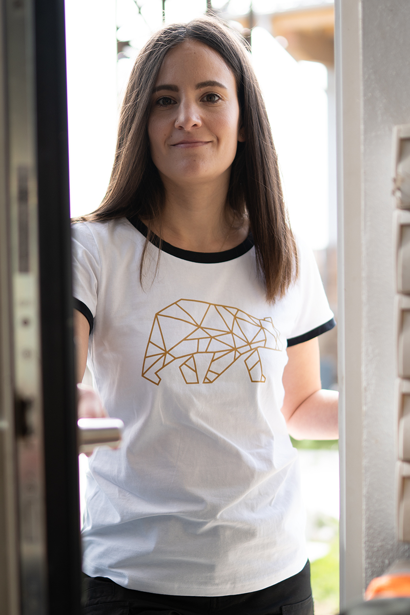 T-shirt, Person, Bluse, Ärmel, Gesicht